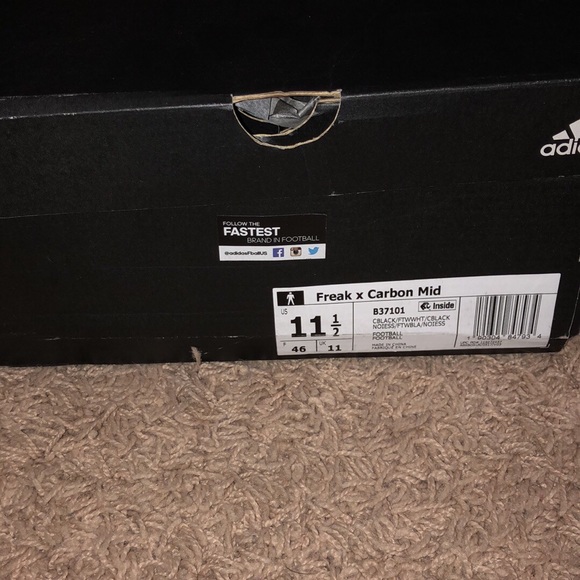 New Adidas Freak x Carbon Mid Football Cleats - Picture 3 of 4